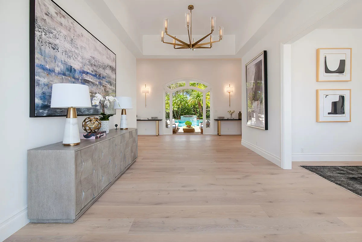 How Designers Use Custom French White Oak Floor Colors in Luxury Homes